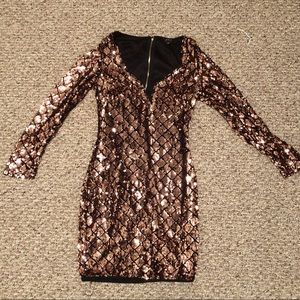 Long sleeve sequins dress